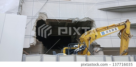 Demolition work, hotel, construction site Demolition work, hotel, construction site 137716035