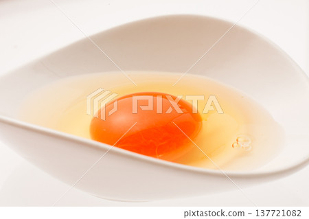 紅球，影棚攝影 137721082
