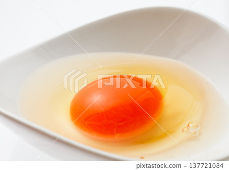 紅球,影棚攝影 紅球,影棚攝影 137721084