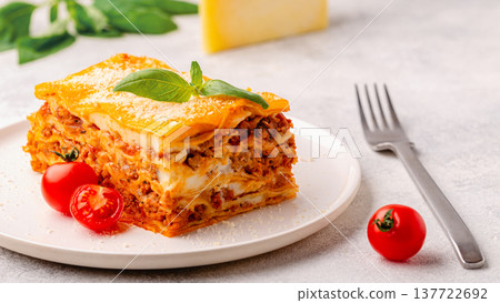 Traditional lasagna with bolognese sauce Traditional lasagna with bolognese sauce 137722692
