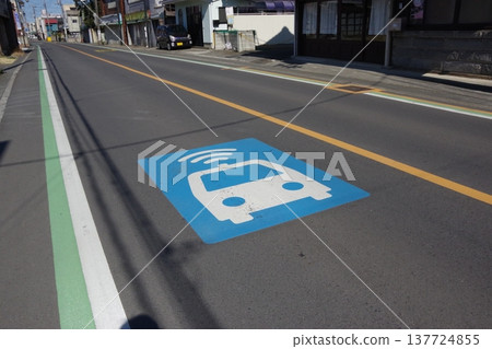 自動駕駛公車路線標誌 137724855