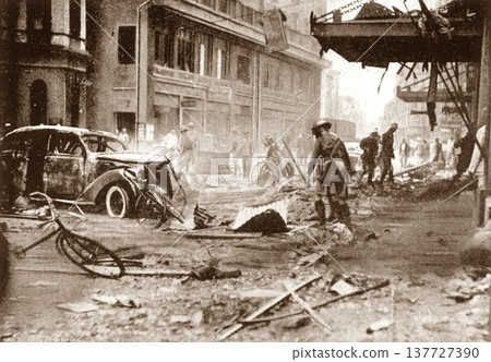 Old photo from 1937, Shanghai during the Second Sino-Japanese War, showing the Cathay Pacific Hotel destroyed by bombing Old photo from 1937, Shanghai during the Second Sino-Japanese War, showing the Cathay Pacific Hotel destroyed by bombing 137727390