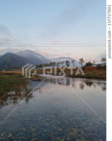 This is a riverside scenery in Mungyeong, Gyeongsangbuk-do, Korea. This is a riverside scenery in Mungyeong, Gyeongsangbuk-do, Korea. 137727601