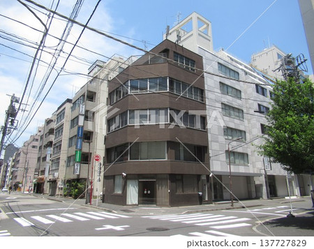 Near Kanda Mikuracho Near Kanda Mikuracho 137727829