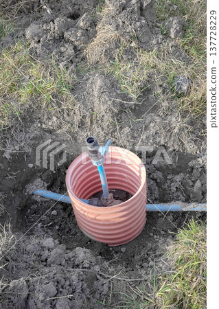 Valve for a greenhouse irrigation system. Valve for a greenhouse irrigation system. 137728229