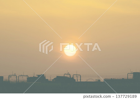 鐵路橋上的落日 鐵路橋上的落日 137729189