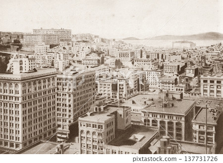 Vintage photo, 1916, panorama of downtown San Francisco, California, USA Vintage photo, 1916, panorama of downtown San Francisco, California, USA 137731726