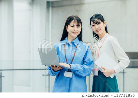 女性生意 137731956