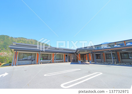 Scenery of Okusa Village Office, Okusa Village, Kiso District, Nagano Prefecture 137732971