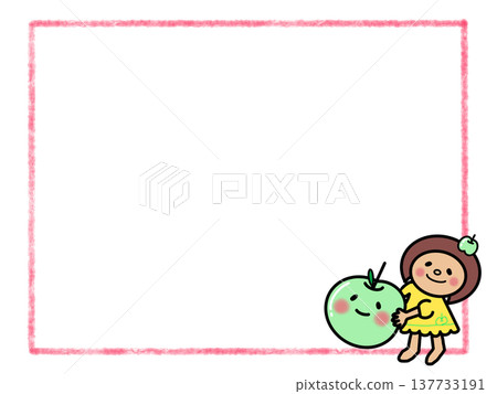 畫面中,一個留著可愛波波頭的女孩手裡拿著一個大蘋果。 畫面中,一個留著可愛波波頭的女孩手裡拿著一個大蘋果。 137733191