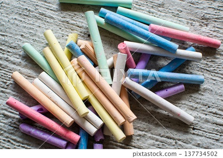 a set of multi-colored crayons for drawing for children's creativity 137734502