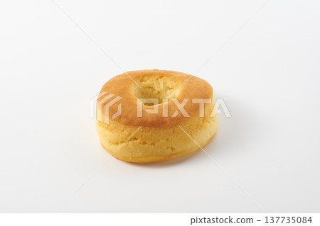 Hot biscuits (image) 137735084