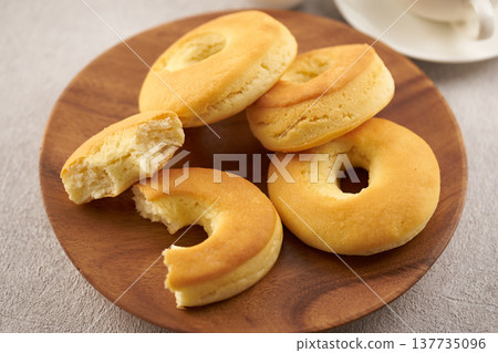 Hot biscuits (image) Hot biscuits (image) 137735096