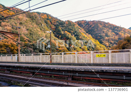 Hozukyo Station Surrounded by Scenic Kyoto Mountains Hozukyo Station Surrounded by Scenic Kyoto Mountains 137736901