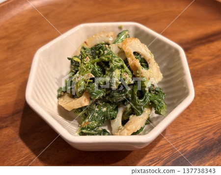 Rape blossoms sesame bowl 137738343