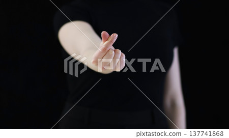 Beautiful fingers showing a heart. Modern like. 137741868