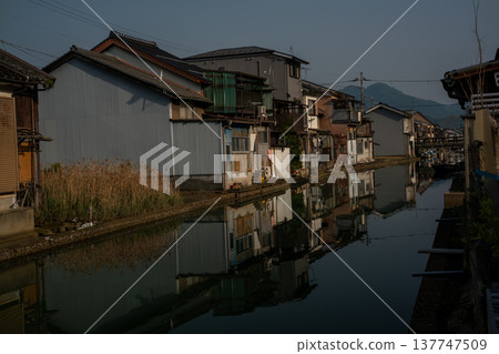 拍攝漁村舞鶴市吉原地區的復古風光 拍攝漁村舞鶴市吉原地區的復古風光 137747509