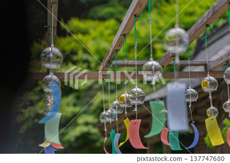 A photograph of the wind chime of Tokoin in Ayabe City, Kyoto Prefecture A photograph of the wind chime of Tokoin in Ayabe City, Kyoto Prefecture 137747680