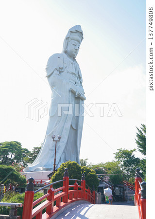 Takasaki Byakue Kannon and the Red Bridge in Gunma Prefecture Takasaki Byakue Kannon and the Red Bridge in Gunma Prefecture 137749808