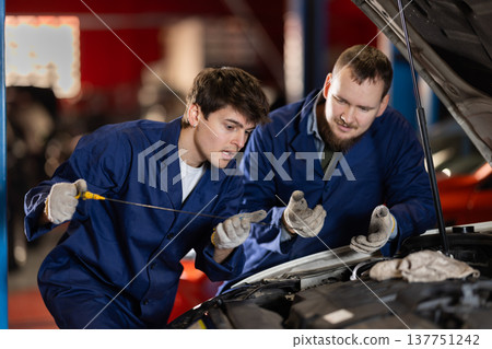 Mechanics to fix the car 137751242