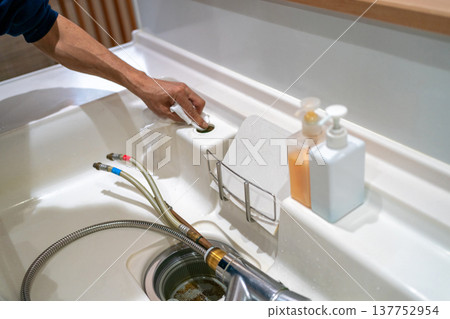 廚房水龍頭更換 廚房水龍頭更換 137752954
