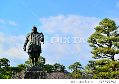 Statue of Tokugawa Ieyasu, Sunpu Castle Park, Shizuoka Prefecture Statue of Tokugawa Ieyasu, Sunpu Castle Park, Shizuoka Prefecture 137755798