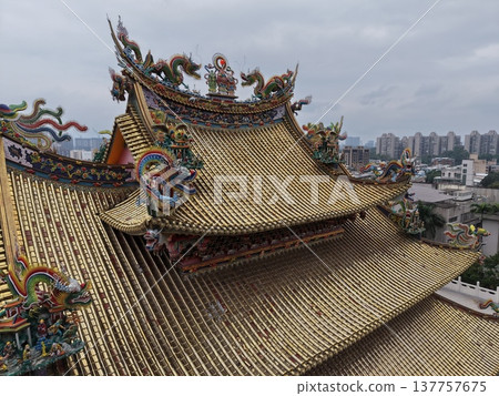 寺廟 137757675