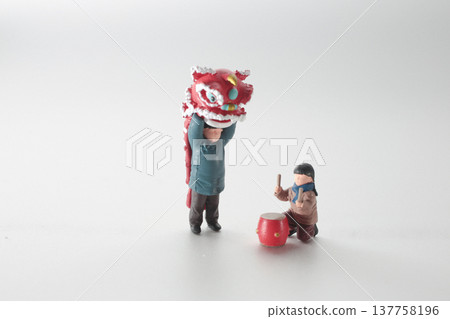 Miniature lion Dance and Drum Ensemble in Studio Scene 137758196