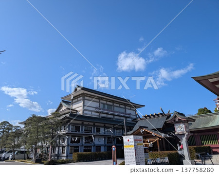 Kasama Inari Shrine and its approach 137758280