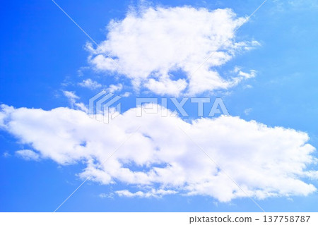 藍色的天空和雲圖像 137758787