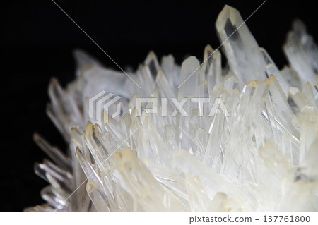 水晶 水晶 137761800