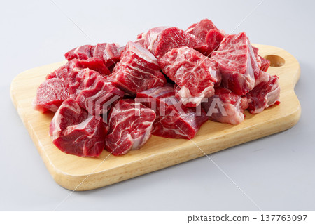 國產瘦牛肉帶筋 137763097