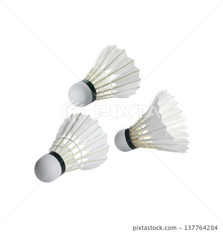 A badminton shuttlecock on a white background. 137764284