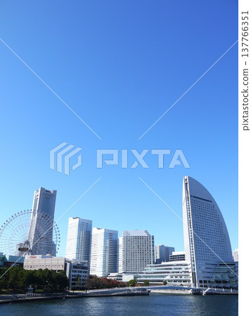 Landscape of Minato Mirai Landscape of Minato Mirai 137766351