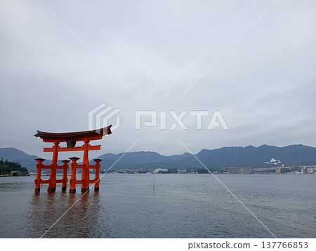Itsukushima Shrine (Hiroshima/Miyajima) Itsukushima Shrine (Hiroshima/Miyajima) 137766853