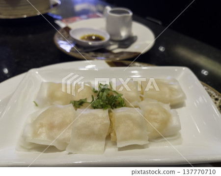 Chinese dim sum meal meat dumping Chinese dim sum meal meat dumping 137770710