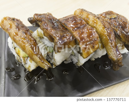 Set different types of the serving board in japanese restaurant Set different types of the serving board in japanese restaurant 137770711