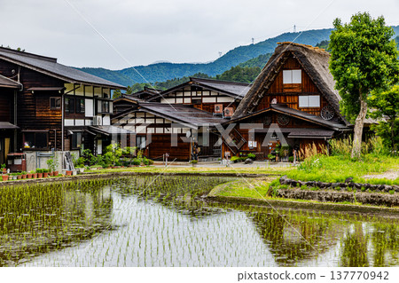 Scenery of Shirakawa-go, Gifu Prefecture Scenery of Shirakawa-go, Gifu Prefecture 137770942