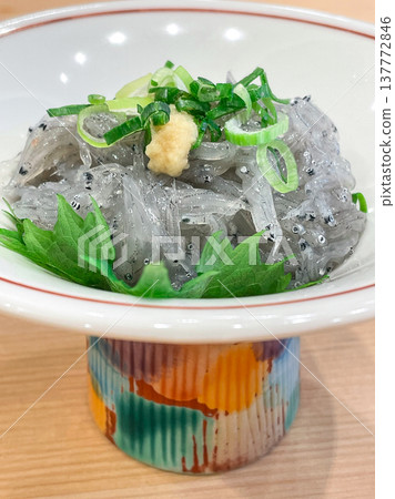 Fresh raw whitebait from Suruga Bay 137772846