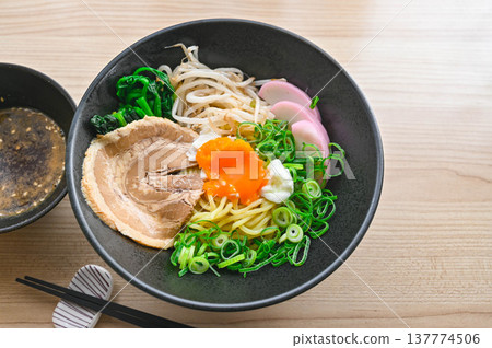 Dipping noodles with plenty of toppings Dipping noodles with plenty of toppings 137774506