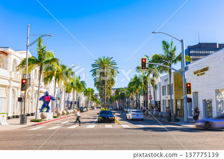 羅迪歐大道，位於洛杉磯比佛利山莊的一條高檔購物街 137775139