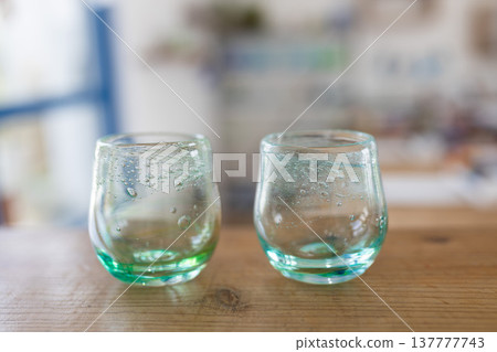 手工玻璃製品，附氣泡 137777743