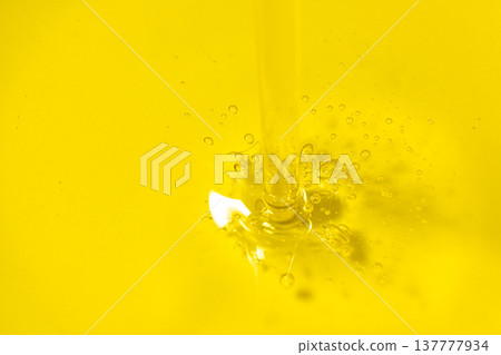 Golden Unrefined Oil Flow, Abstract Food Background 137777934