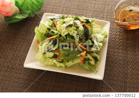 Enjoy Korean seaweed! Choreg Salad 137780012