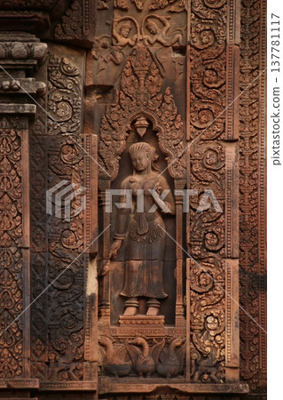 Banteay Slay的Debutter Banteay Slay的Debutter 137781117