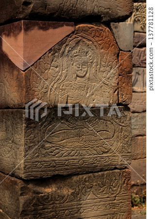 Reliefs of Banteay Chhmar 137781128