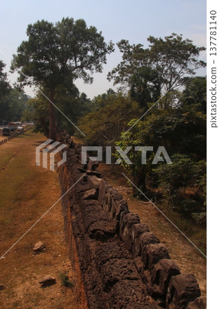 The surrounding wall of Ta Prohm 137781140