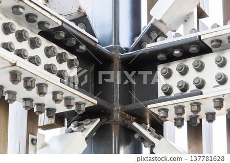 Structural steel connection with heavy duty bolts Structural steel connection with heavy duty bolts 137781628