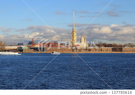 Saint Petersburg,Russia, July 8, 2020, Peter and Paul fortress. In the photo, Peter and Paul fortress and boats with tourists, view from the Palace embankment 137785618