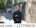 A man wearing a kimono 137790016